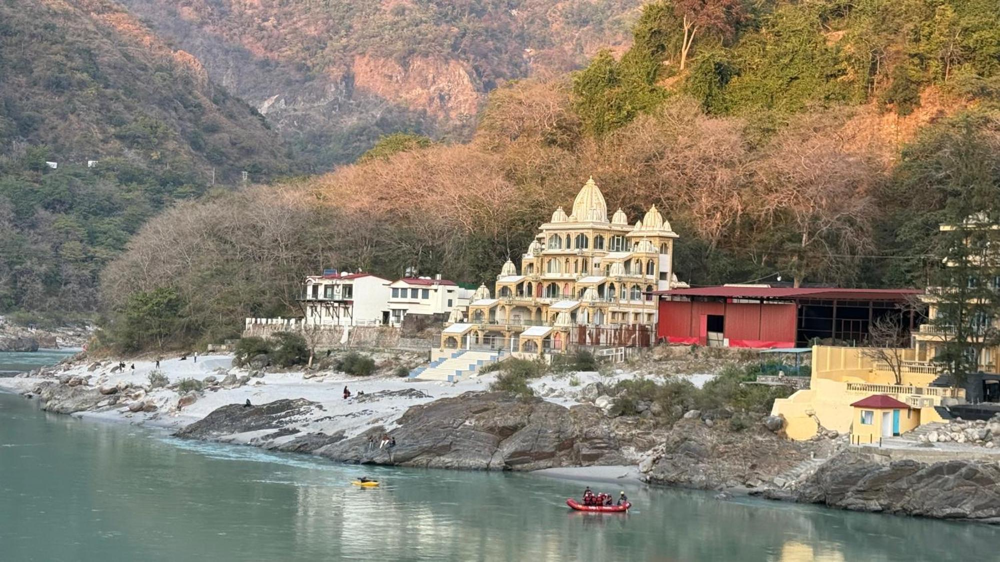 Luxury Aloha Majestic Apartments Rishikesh Bagian luar foto