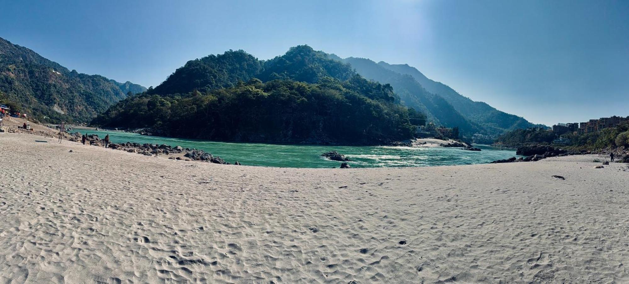 Luxury Aloha Majestic Apartments Rishikesh Bagian luar foto