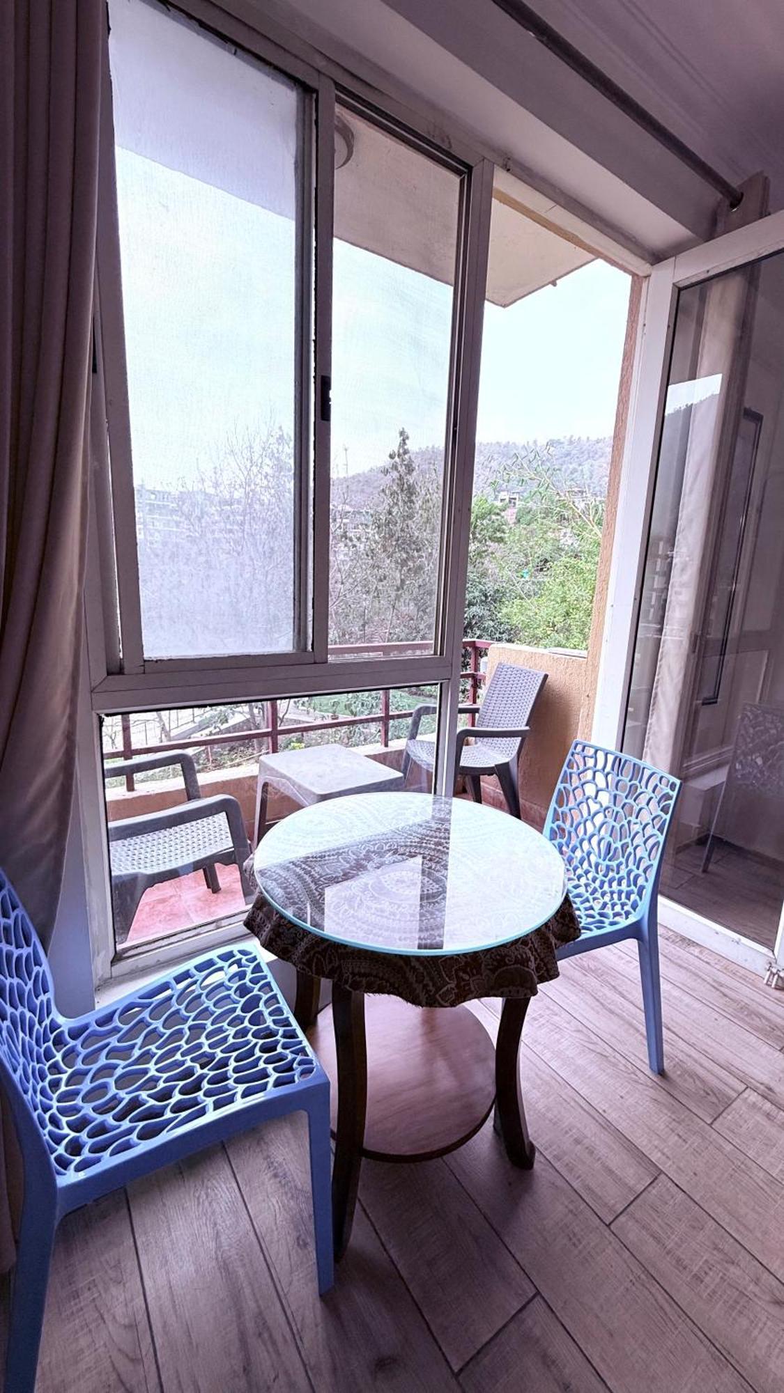 Luxury Aloha Majestic Apartments Rishikesh Bagian luar foto